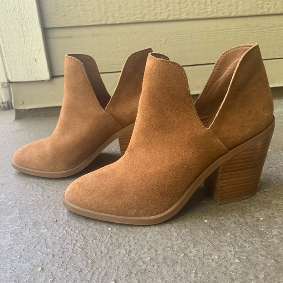 Booties - Picture 3 of 5